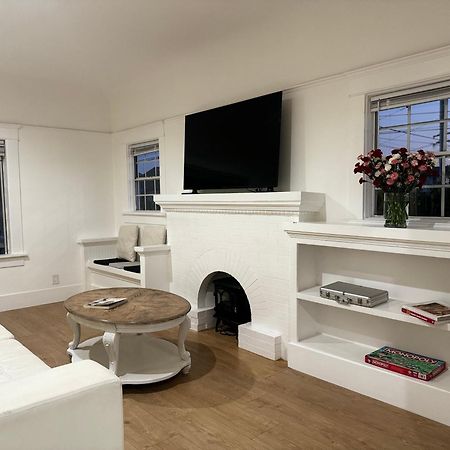 ロサンゼルス White Houseホステル エクステリア 写真